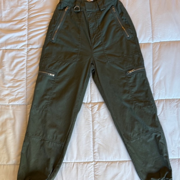 TnA High-Waisted Army Green Cargo Joggers with Zippers - Picture 3 of 10